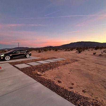 Serene Modern Home Backdoor With Great Wifi, Games, Movies, Patio Seating And Bbq Easy Access To North Joshua Tree National Park In 10 Minutes 二十九棕榈村 外观 照片
